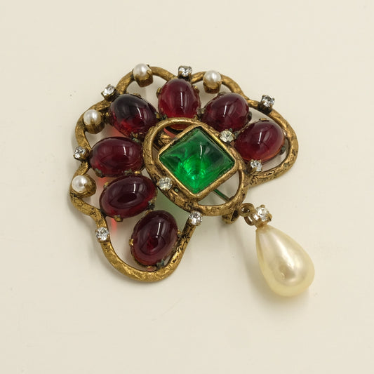 Early Collectible Chanel Gripoix Brooch