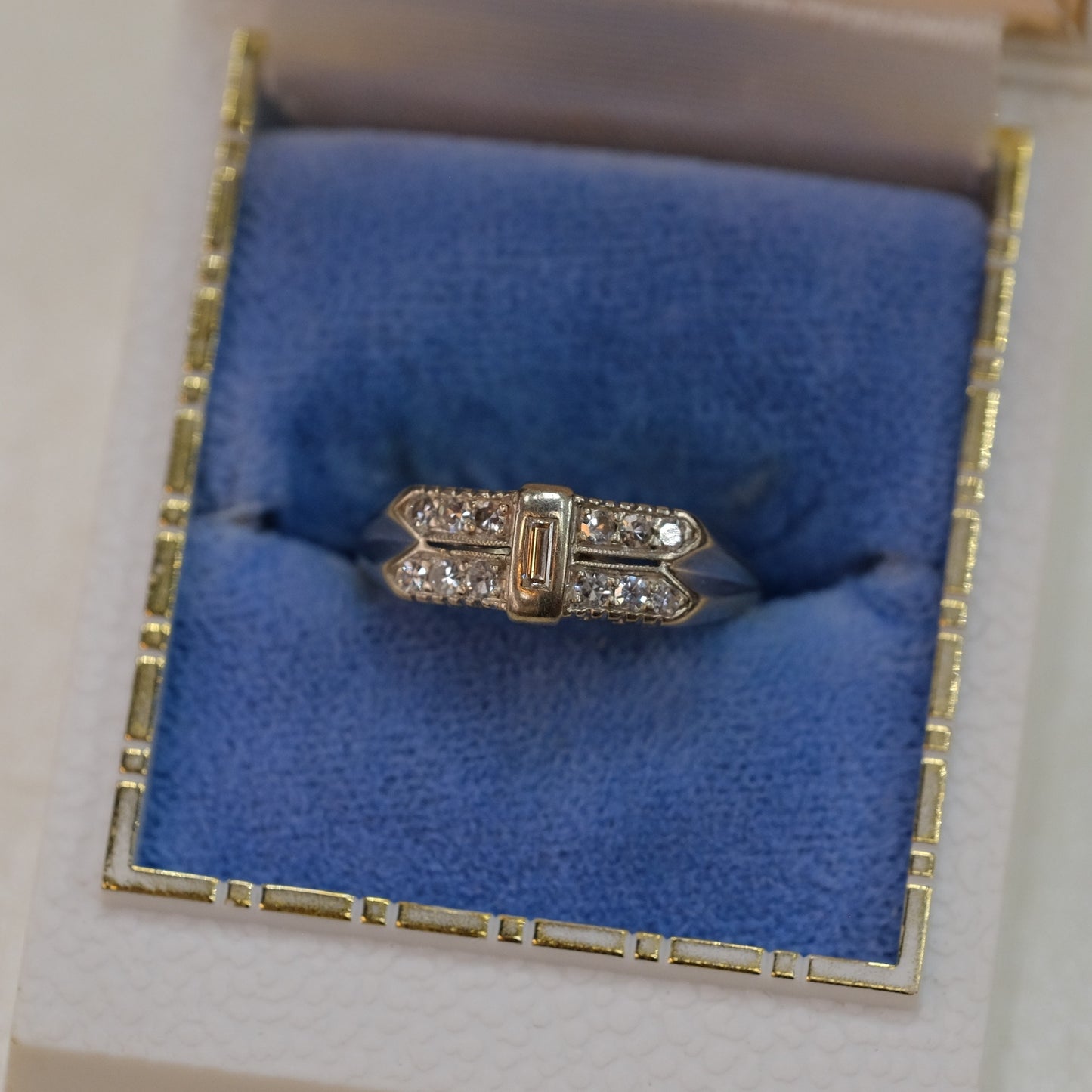14K White Gold Baguette 12 diamonds Ring