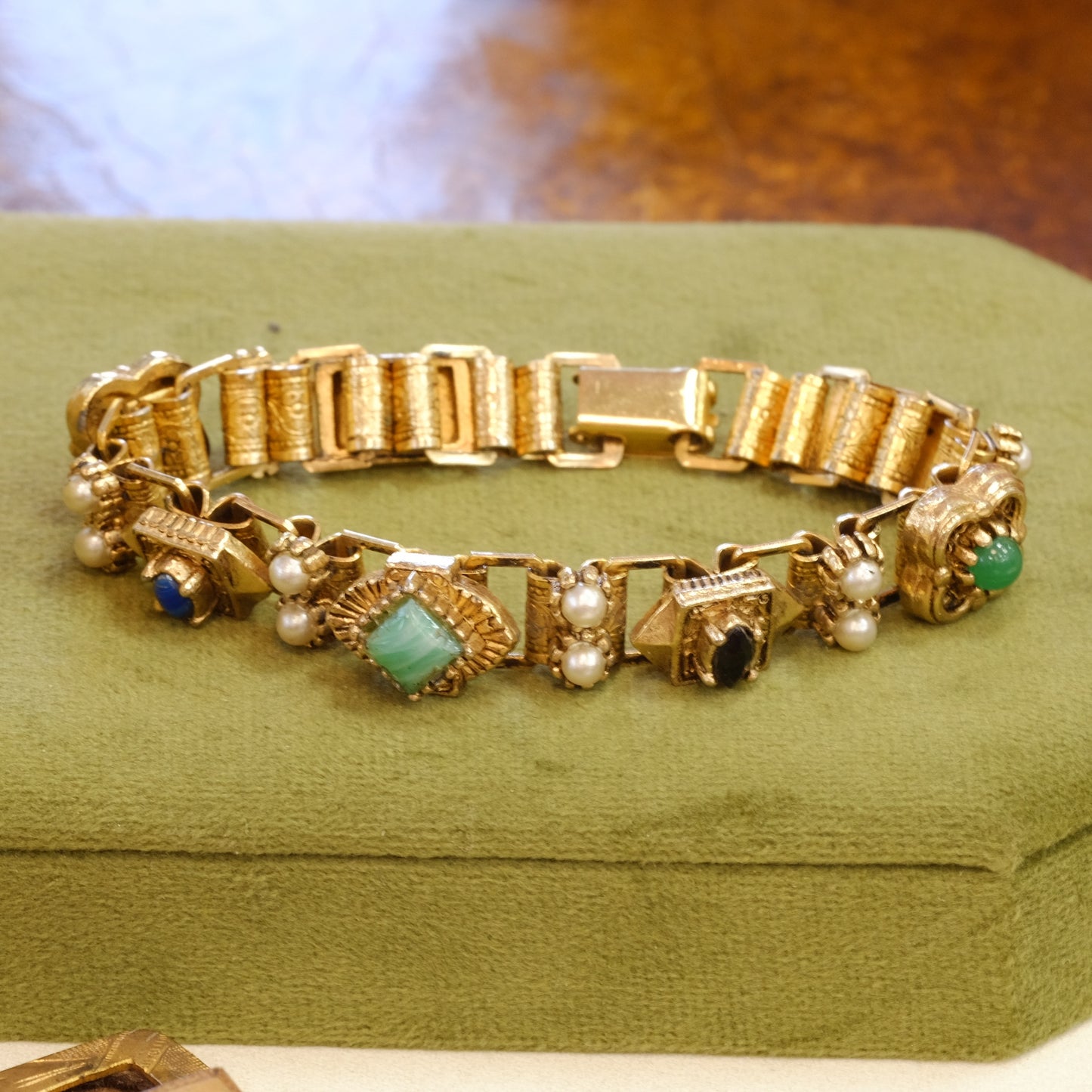 Vintage Revival Slider Bracelet