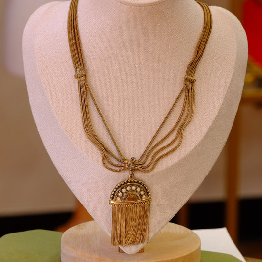 Gold Tone Fringe pendant necklace 1930s
