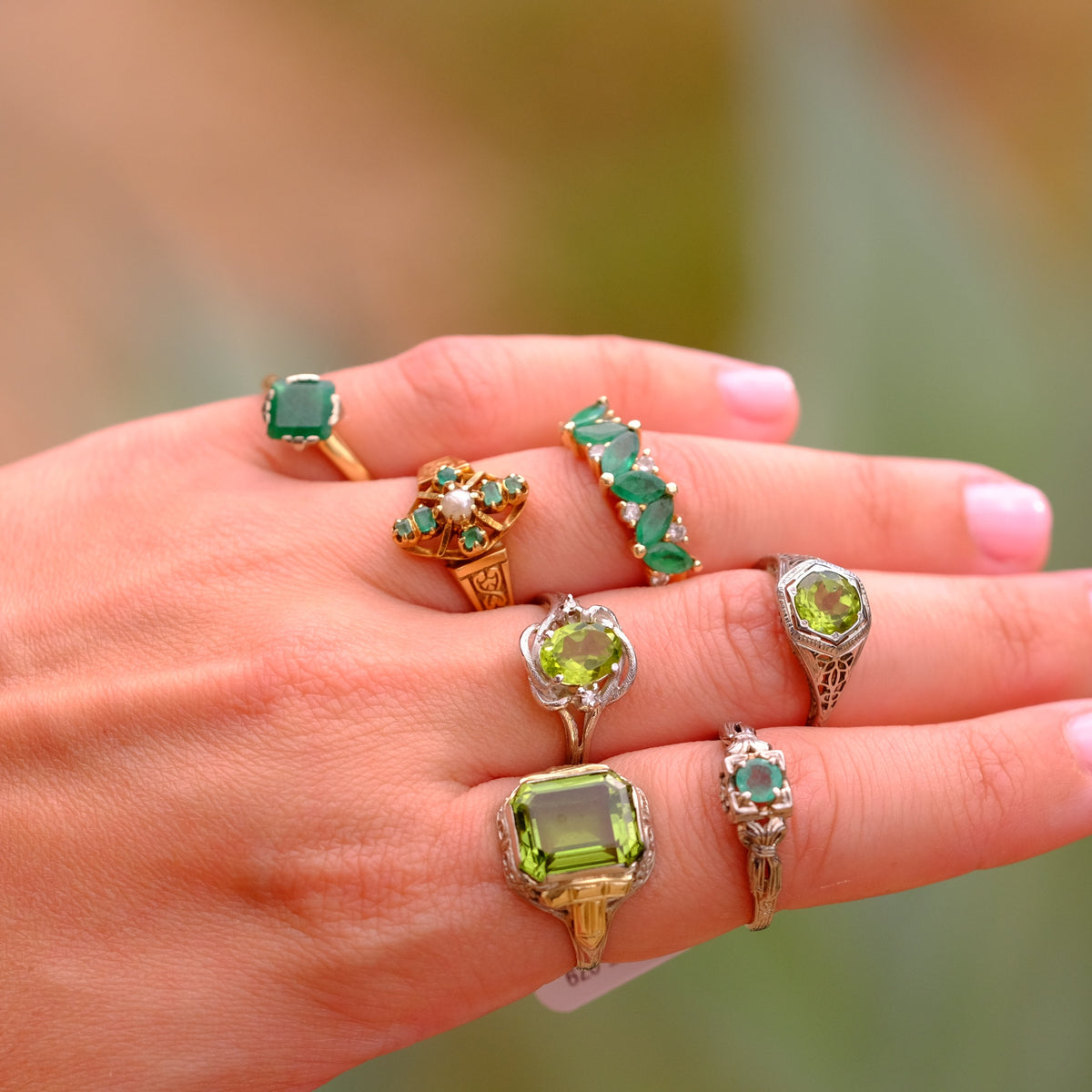 18K White Gold  Filigree Peridot Art Deco Ring