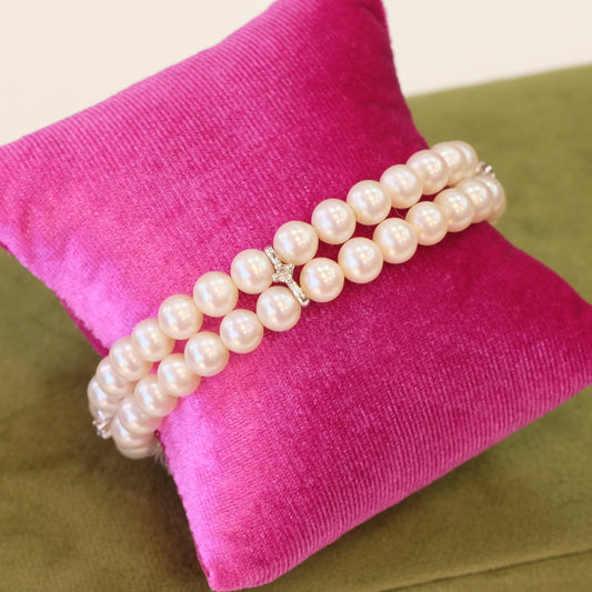 Jomaz Faux Pears bracelet 1950s