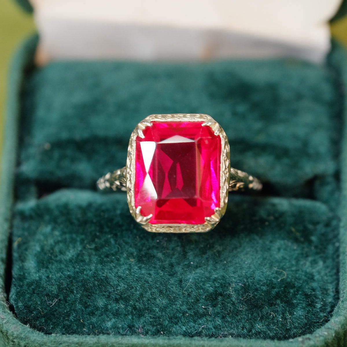 14K White Gold Filigree Art Deco Ruby Ring