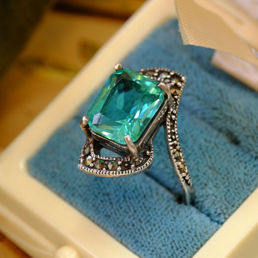Sterling Silver Green Glass Marcasite Ring
