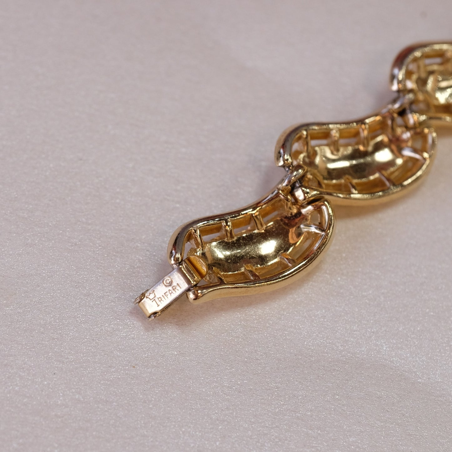 Trifari Goldtone Swirl Bracelet 1960s
