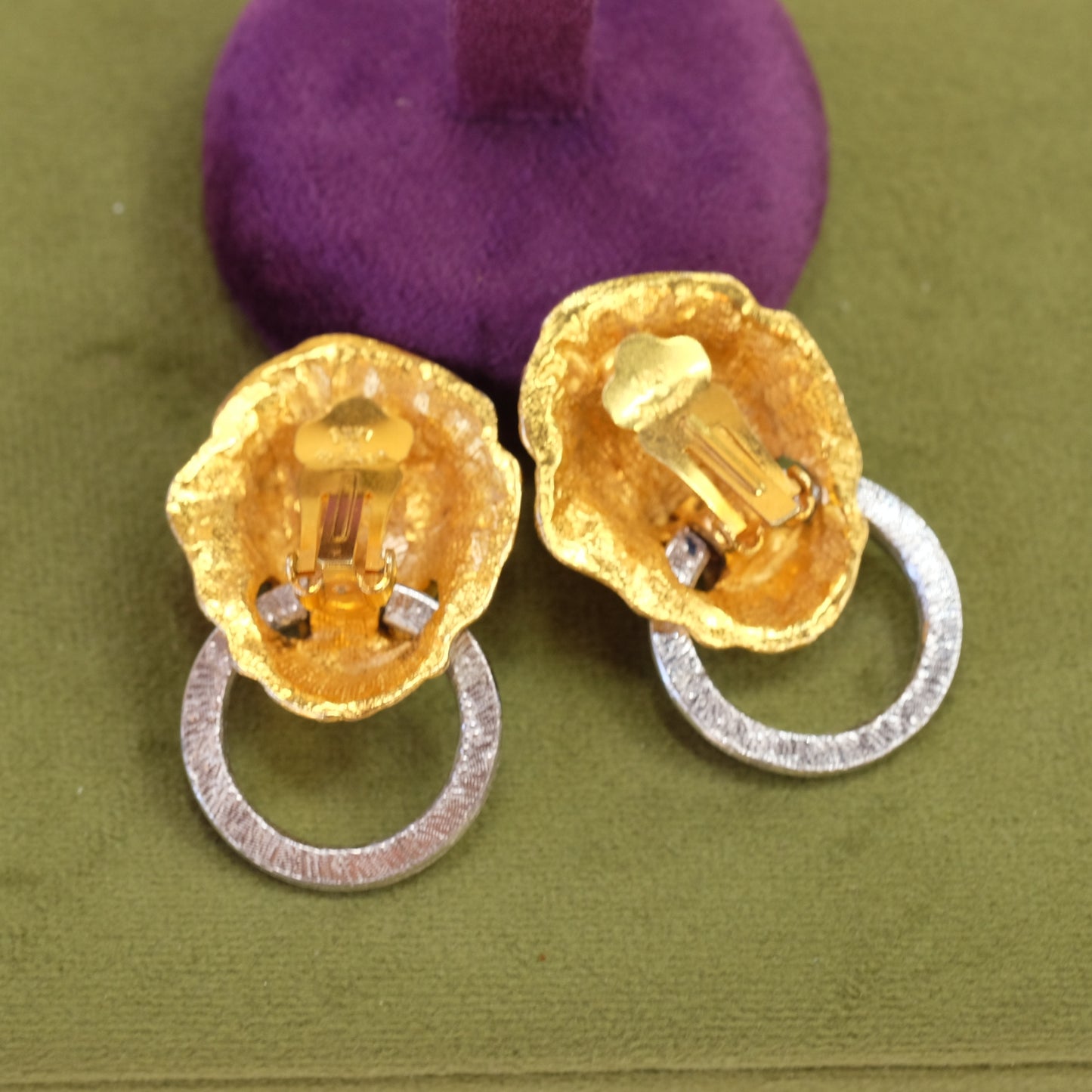 Kenneth Lane Lion with clear Rhinestones Clip on Earrings 1980s
