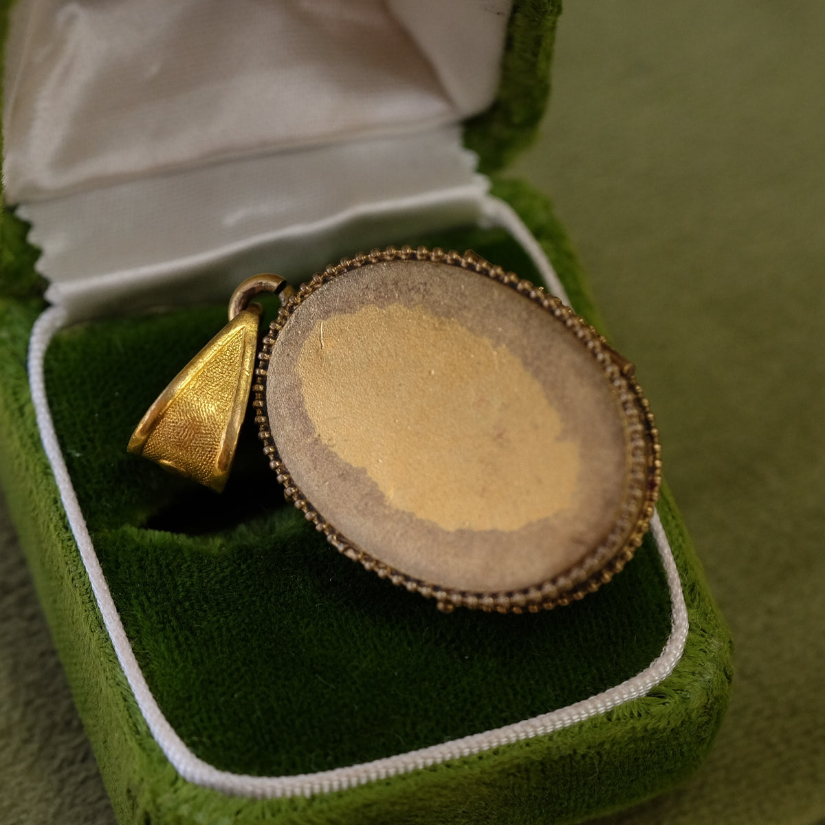 Victorian Locket with double stones