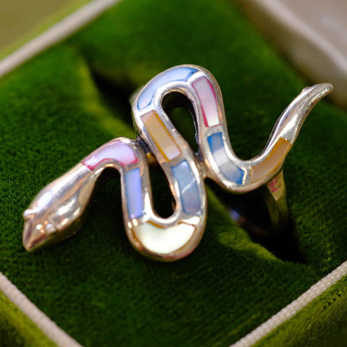 Enamel Snake Ring