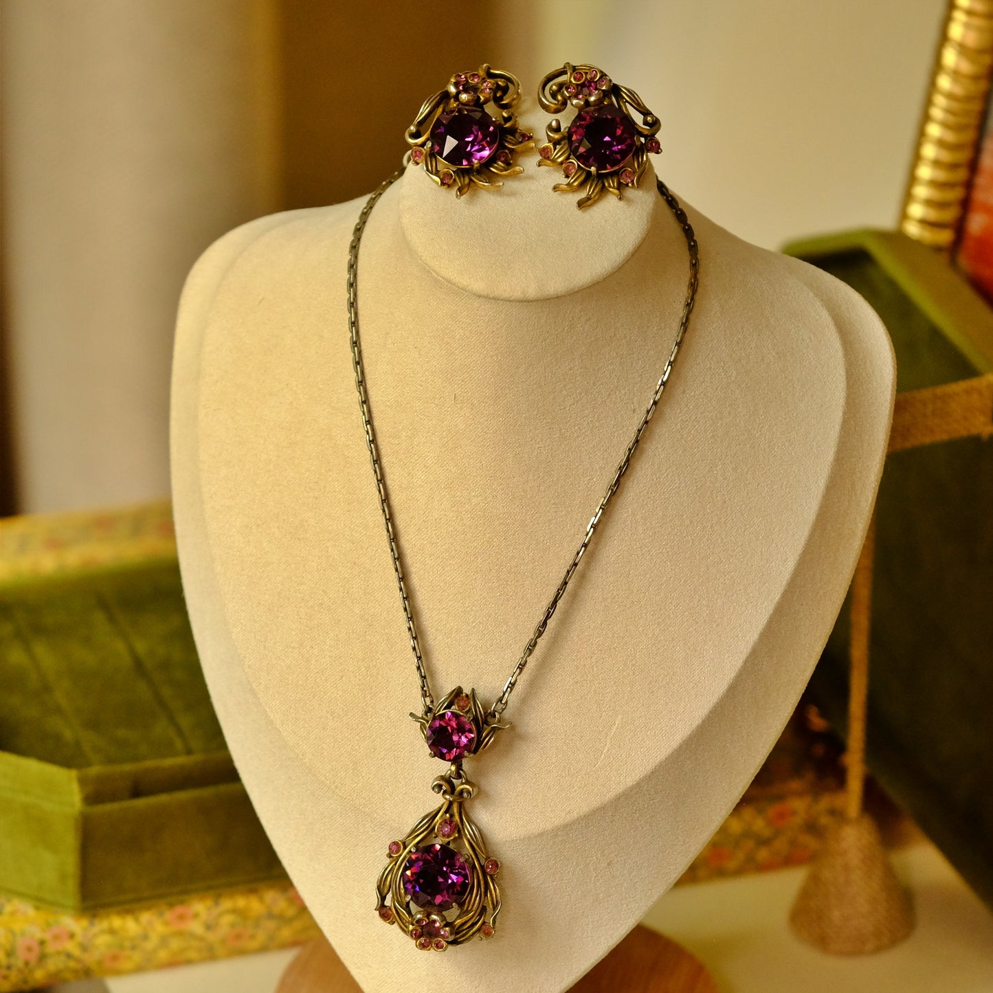Vintage Hollycraft Purple Necklace and Earrings 1950s