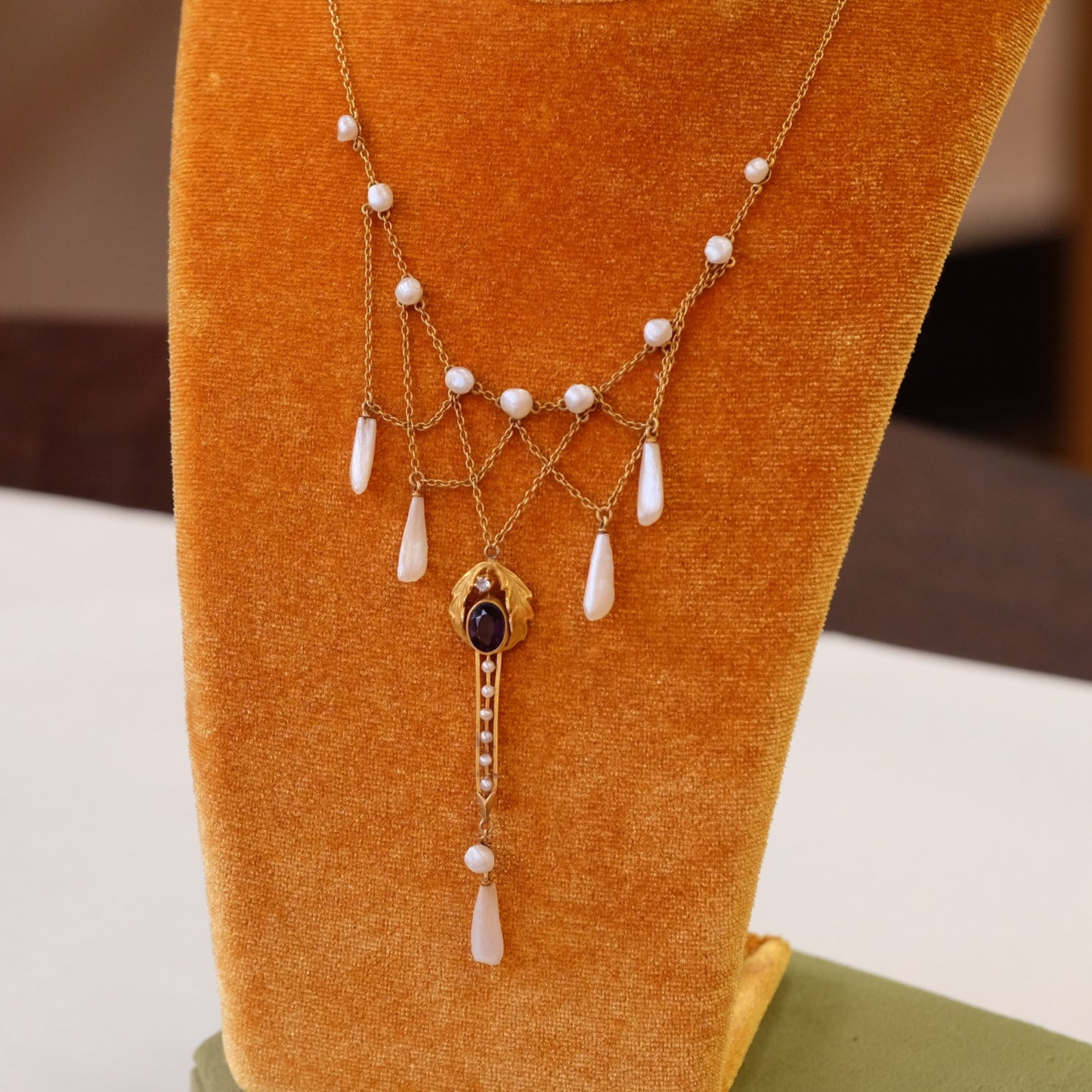 Art Nouveau 14k Gold Amethyst Pearls Necklace