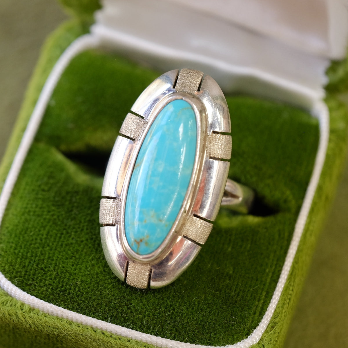 Vintage Oblong Turquoise Ring