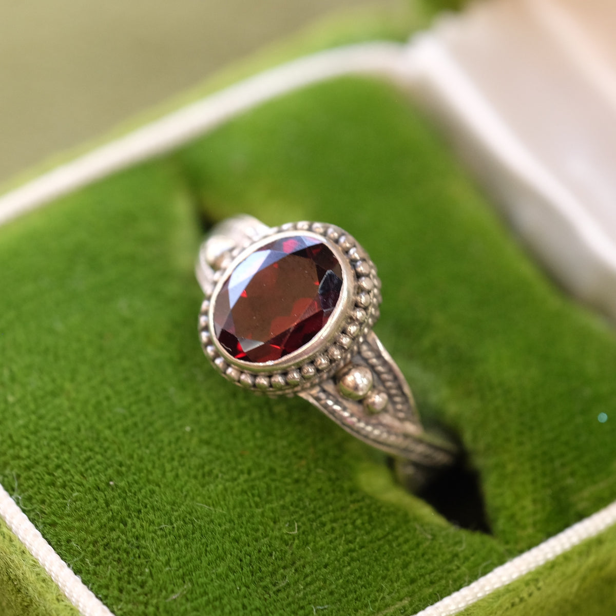 Oval Garnet Silver Ring