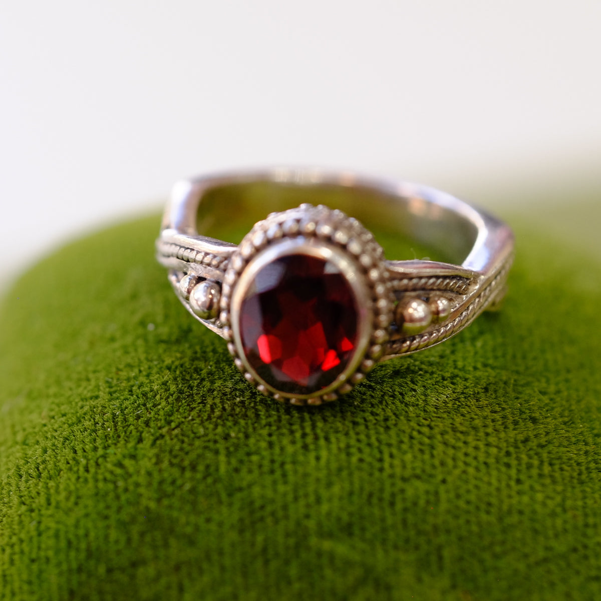 Oval Garnet Silver Ring