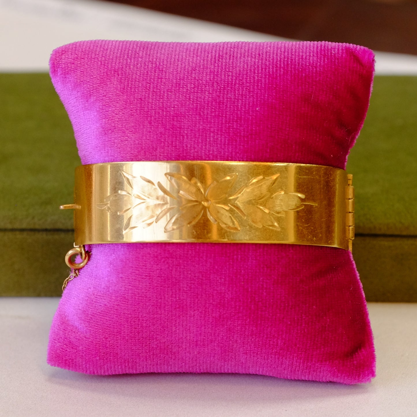 Victorian Gold Filled Two sides Basket and Flower Bracelet