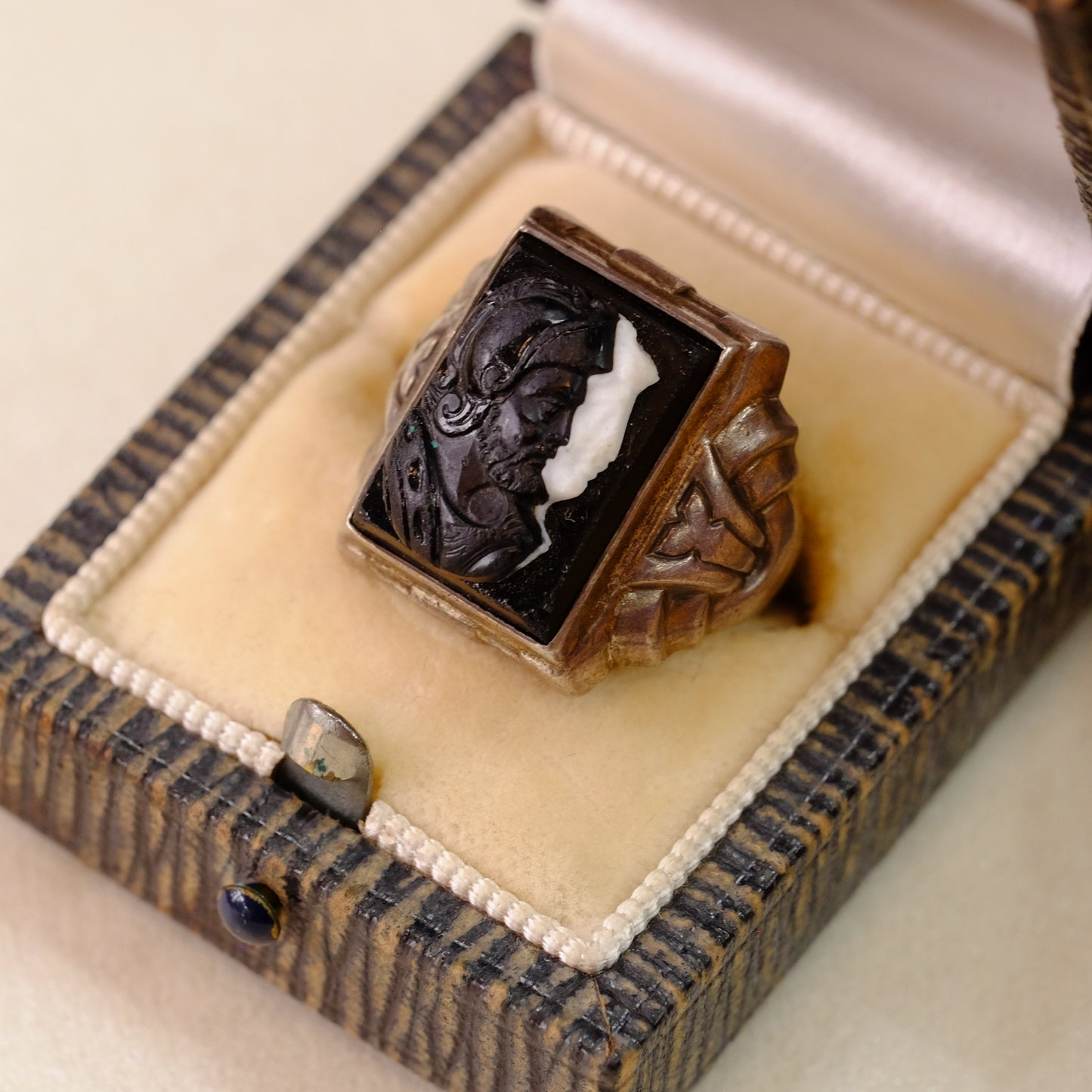 Sterling Silver Black knight Cameo Ring