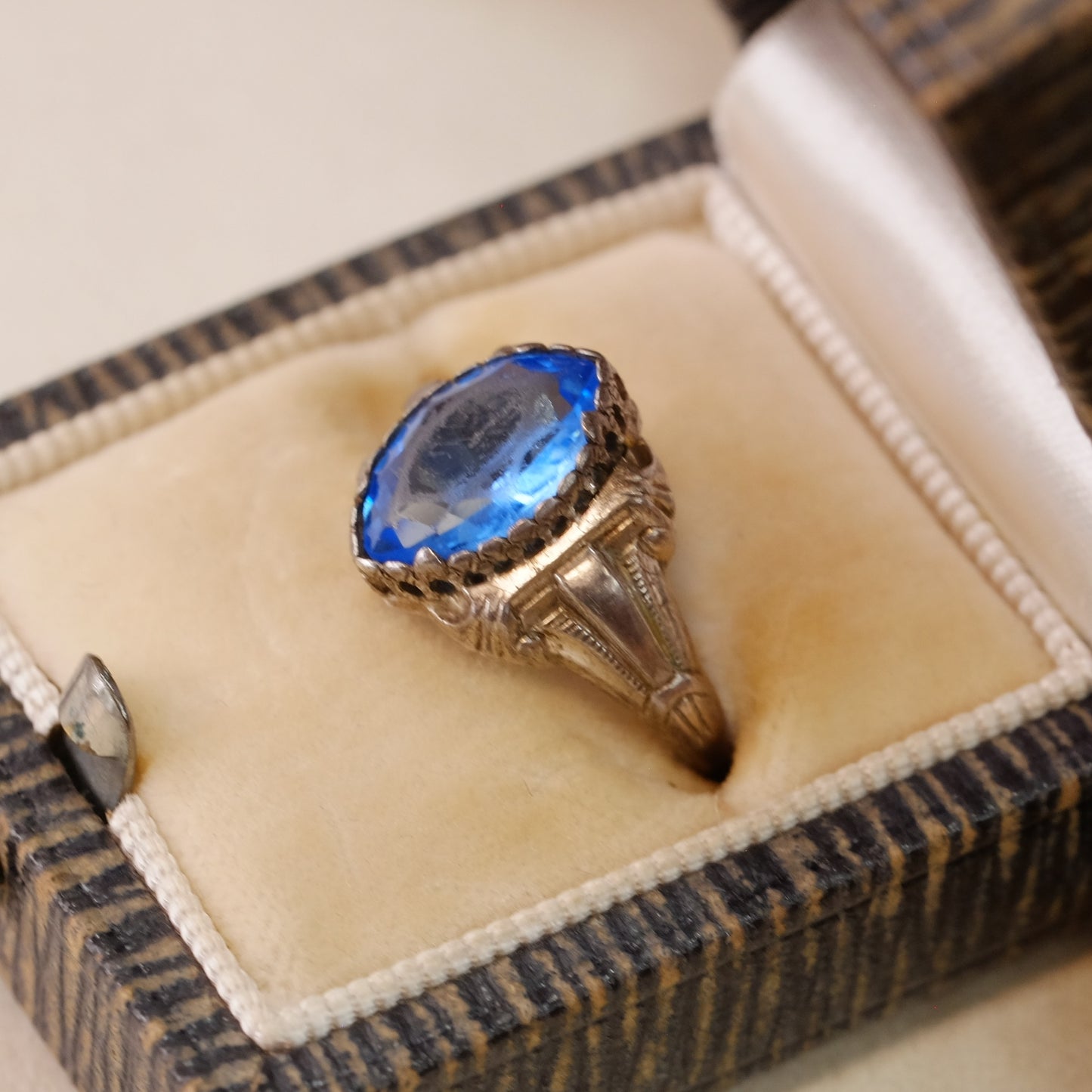 Vintage Silver Blue Paste Ring