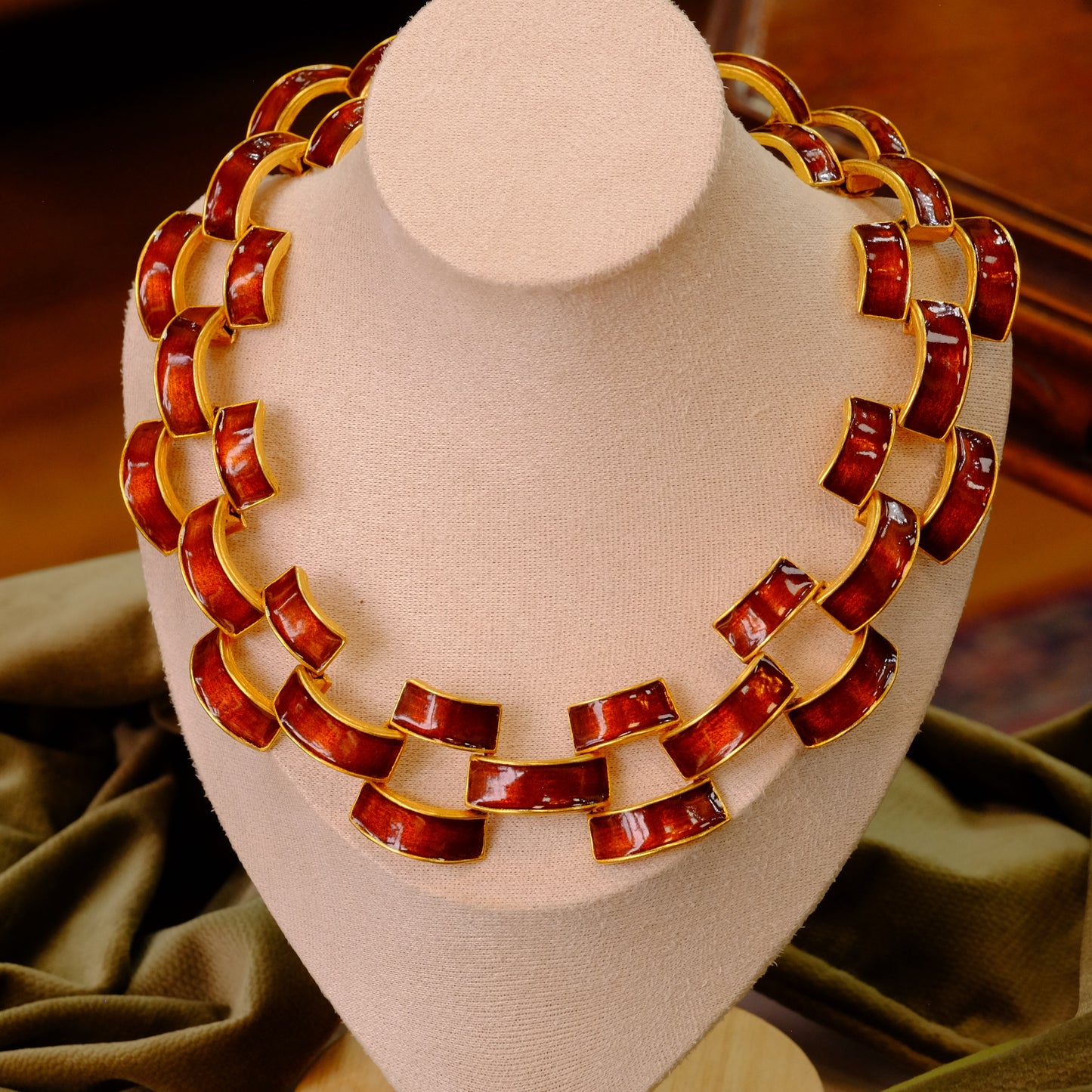 Jay Feinberg goldtone and enamel collar 1980s