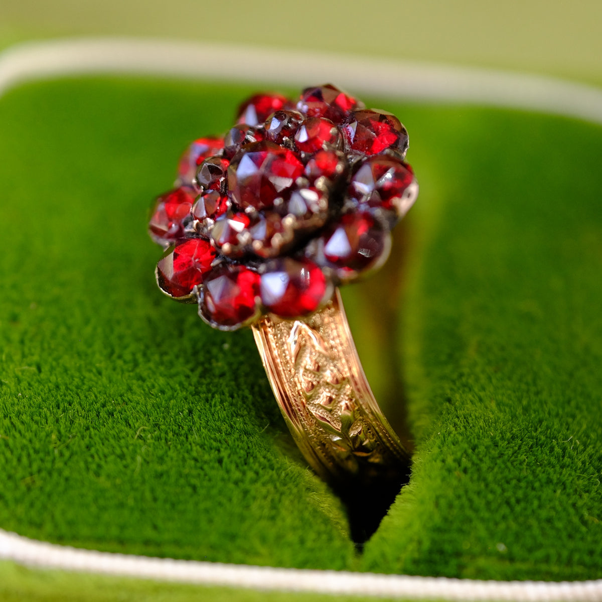 10K Gold Victorian Garnet Cluster Ring