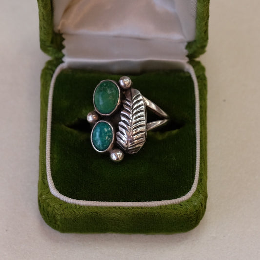 Vintage Native American Green Turquoise Ring