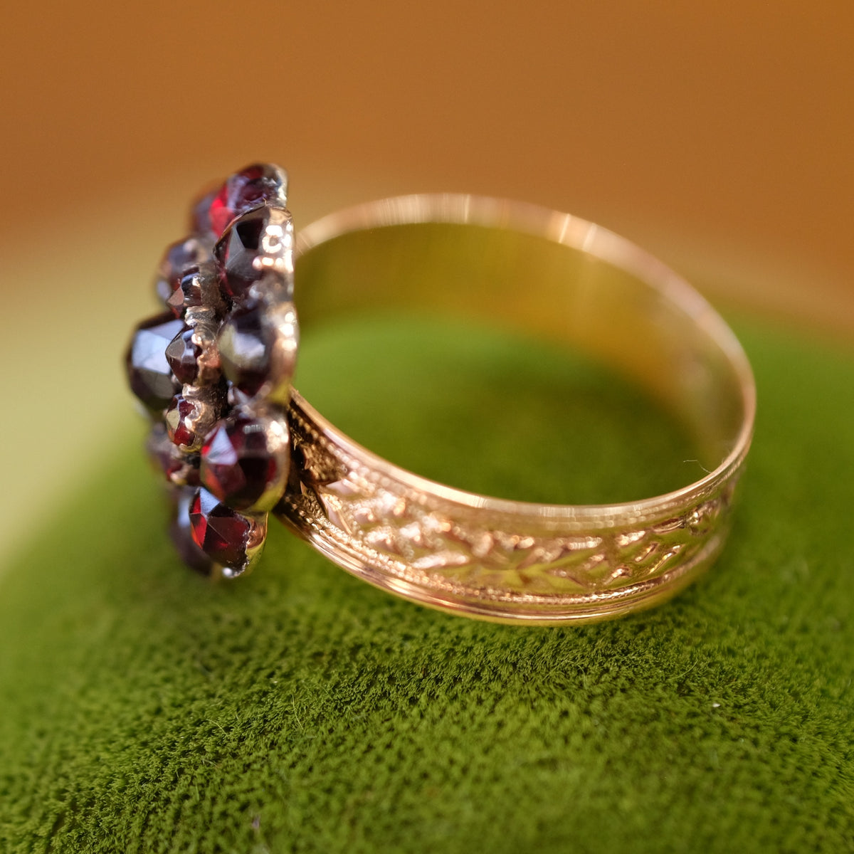 10K Gold Victorian Garnet Cluster Ring