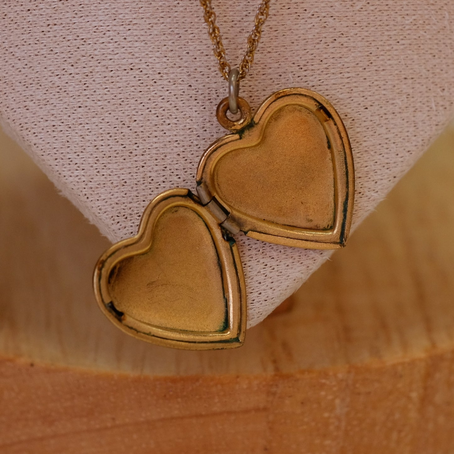 Vintage Gold Filled Heart Locket with Chain