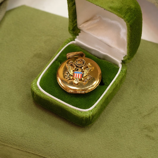 Patriotic Round Locket with Seal
