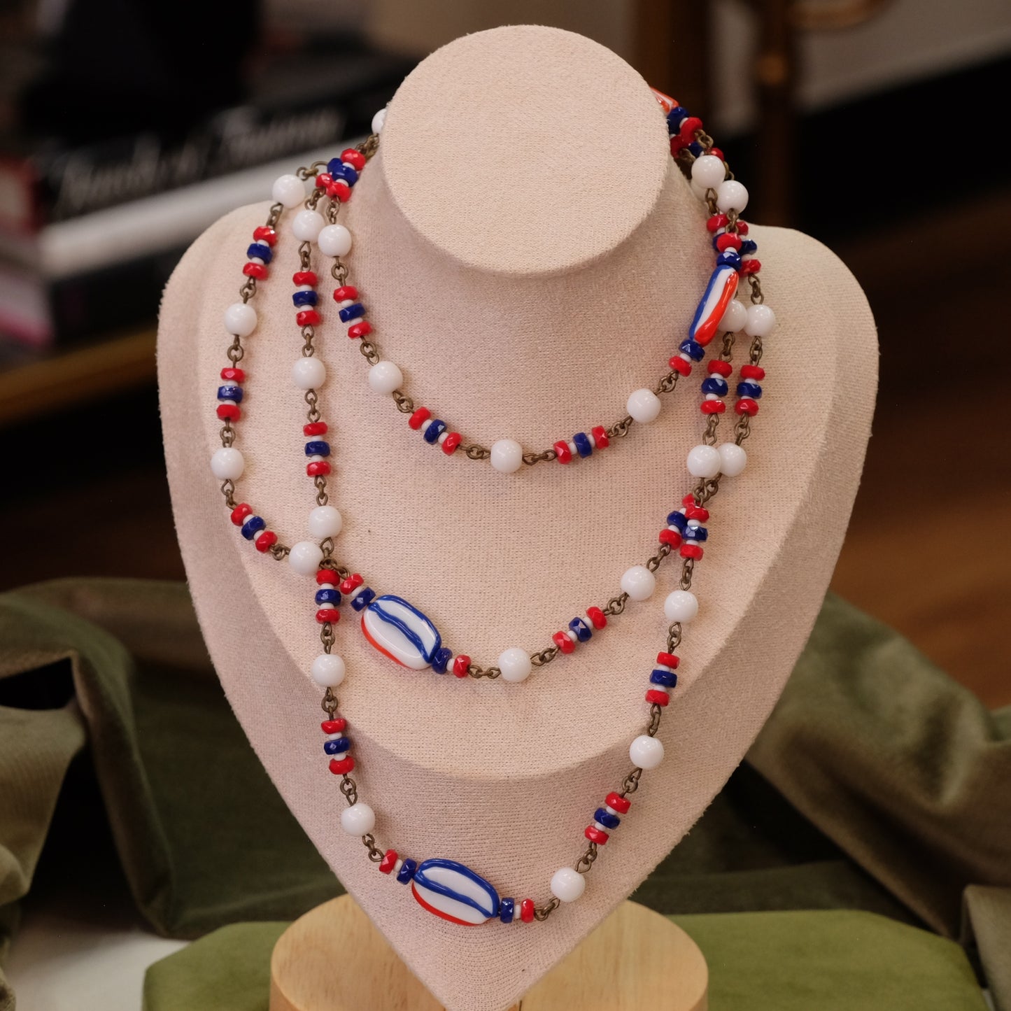 Miriam Haskell Patriotic Glass beads 1970s