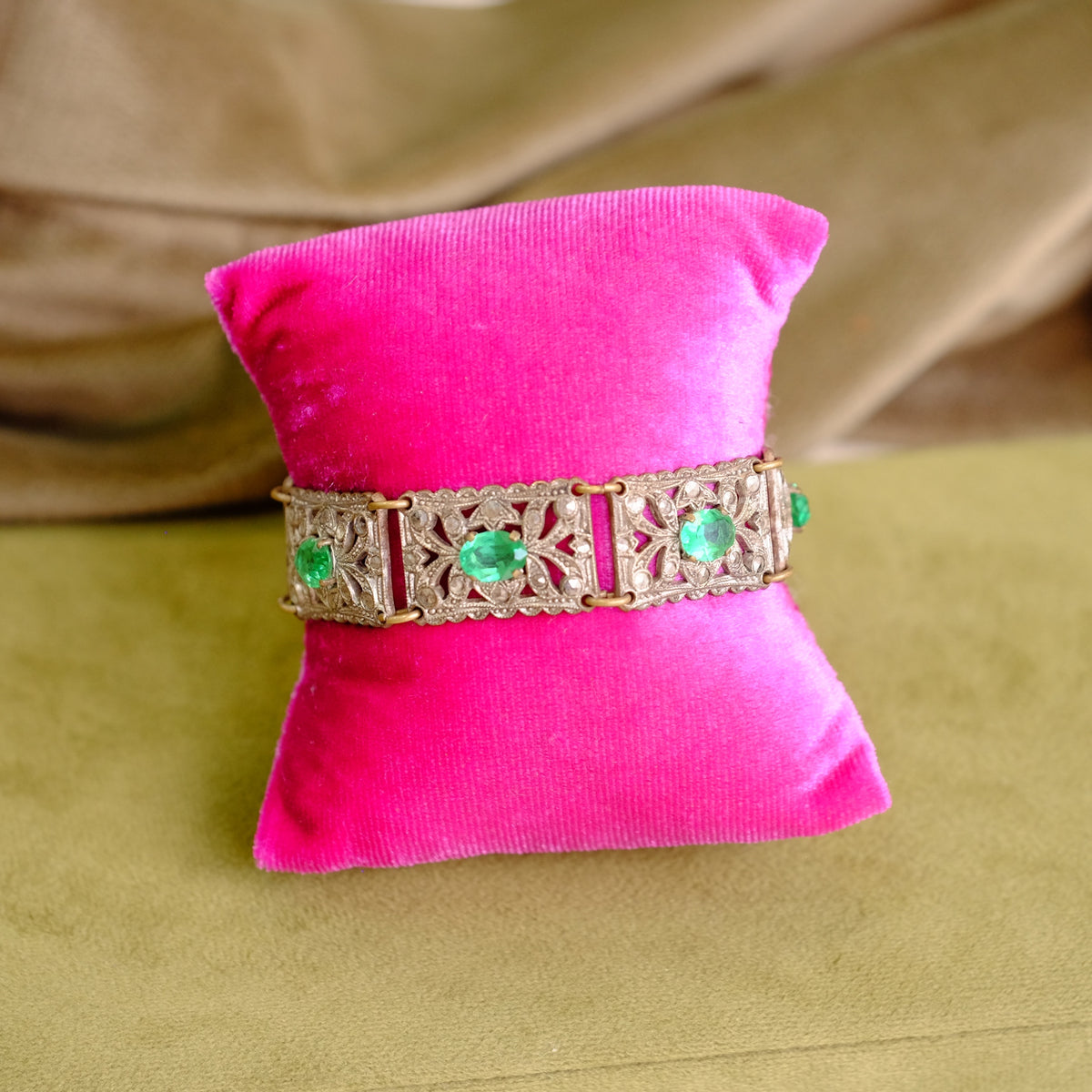 Faux Emerald Czech Bracelet 1930s