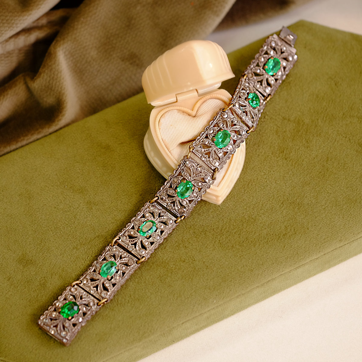 Faux Emerald Czech Bracelet 1930s