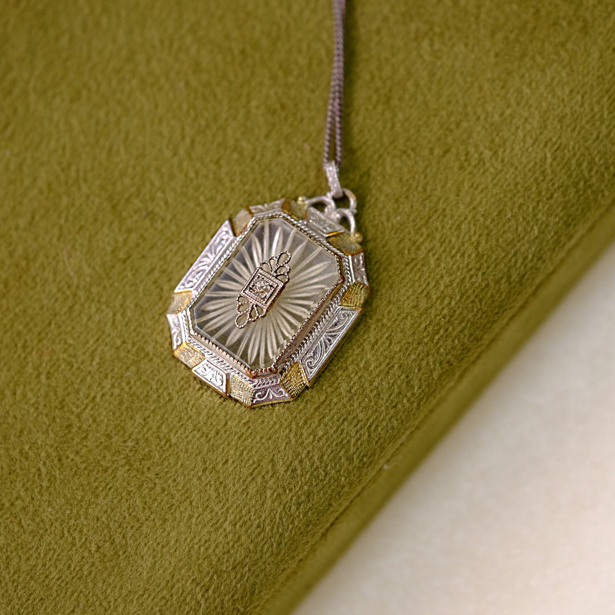 Art Deco Camphor Glass Necklace