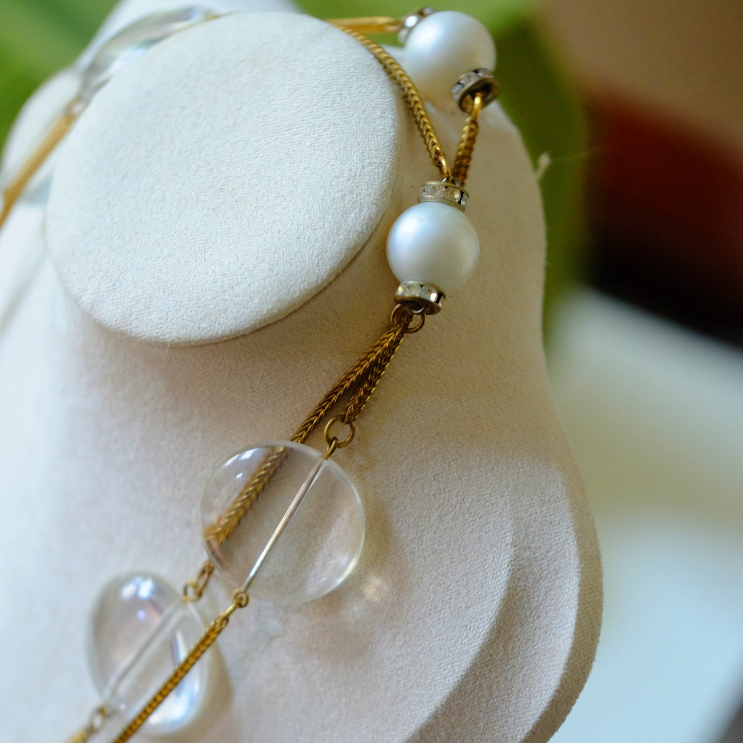 Vintage Long Sotuar Necklace with Lucite Beads