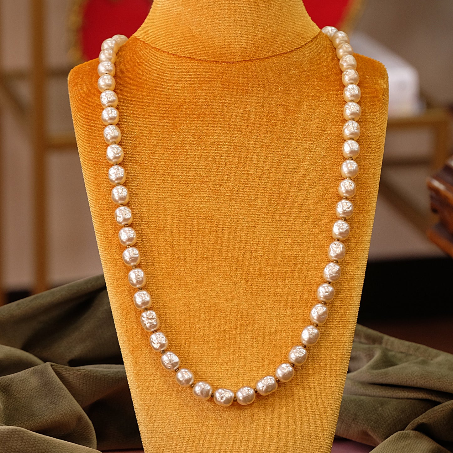 Miriam Haskell Faux Pearls single row long necklace 1950s