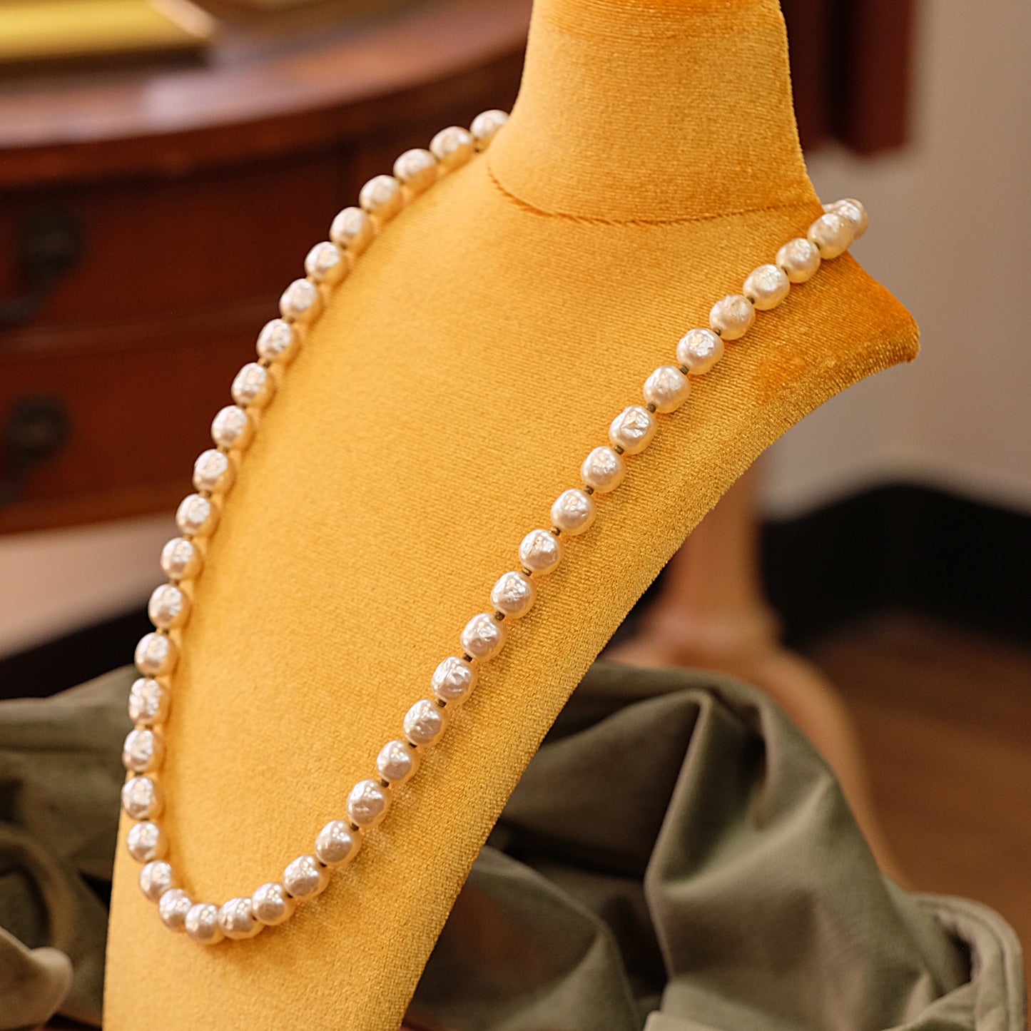 Miriam Haskell Faux Pearls single row long necklace 1950s