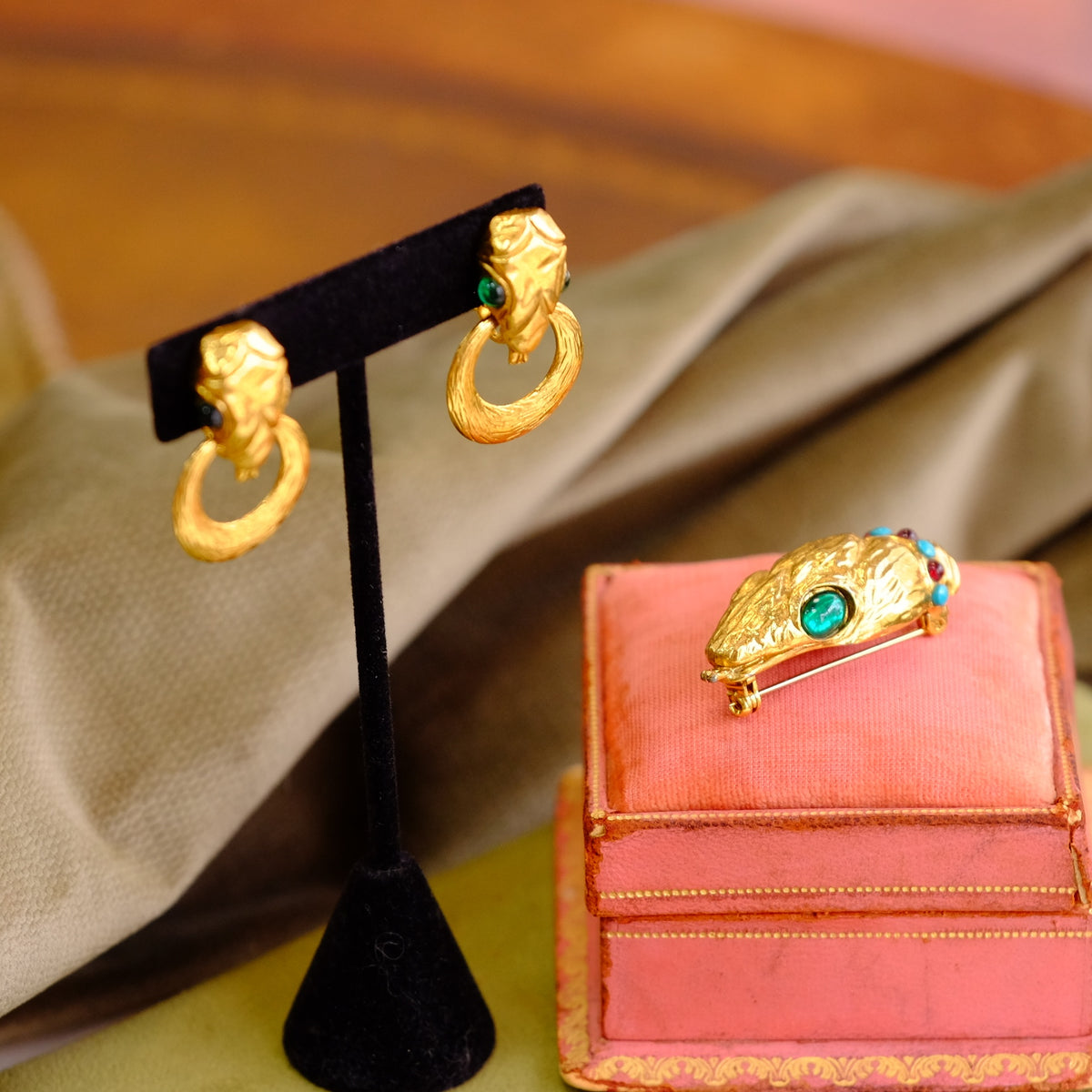 Richelieu Snake brooch and earrings set