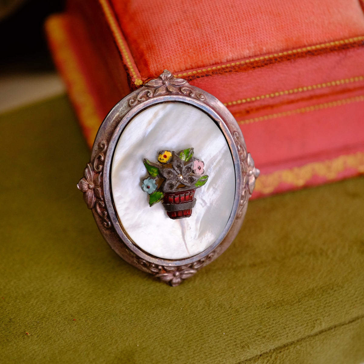 Mother of Pearl Silver Oval brooch