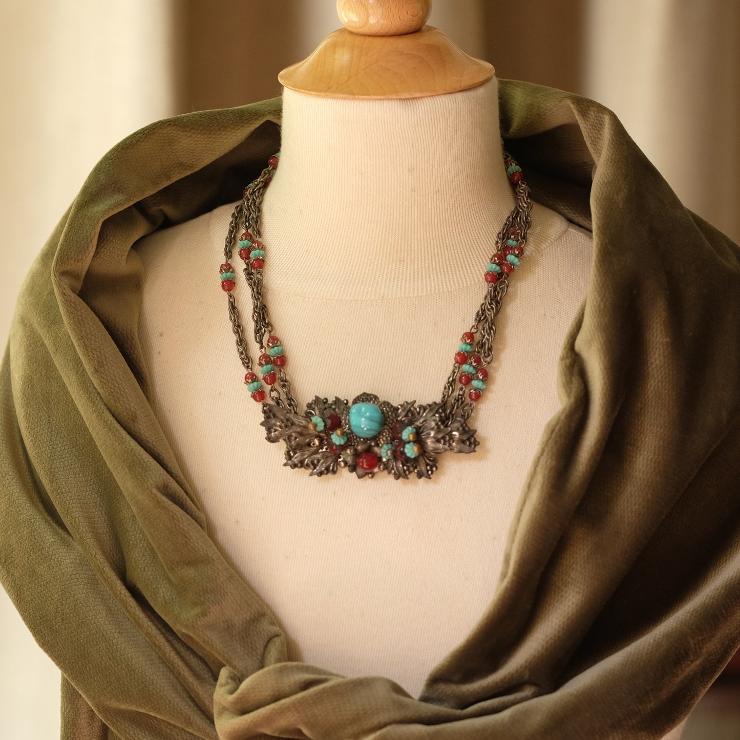 Early Miriam Haskell Necklace by Frank Hess 1930s