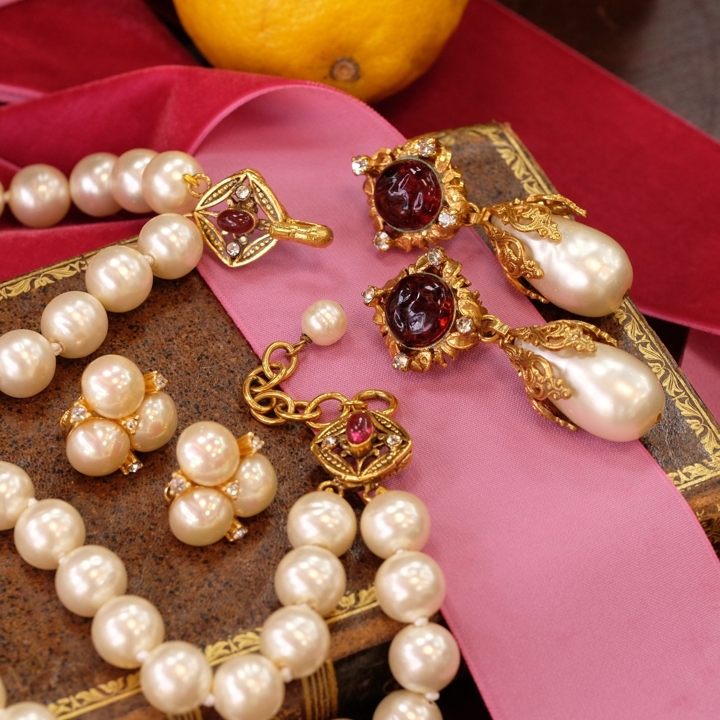 Vintage Chanel Faux Pearl Gripoix Necklace
