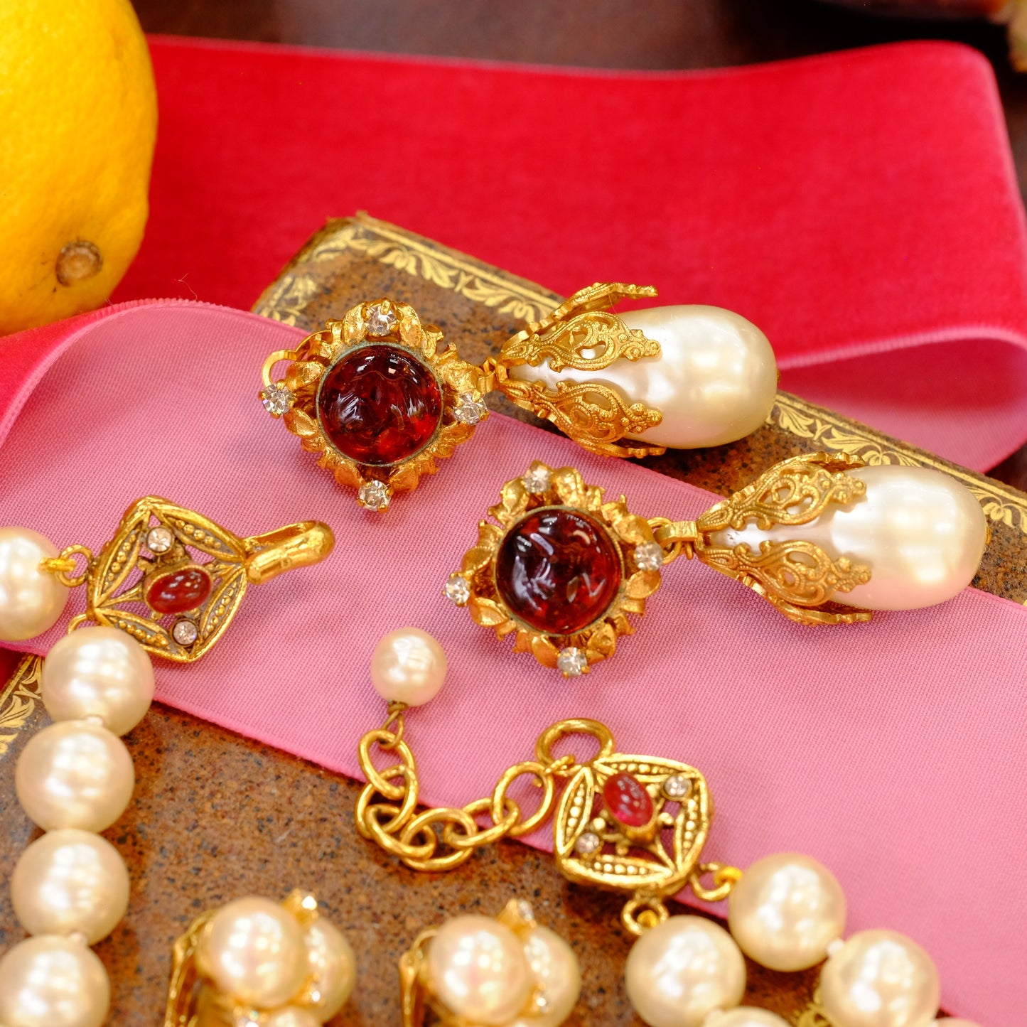 Vintage Chanel Gripoix Dangle Drop Earrings
