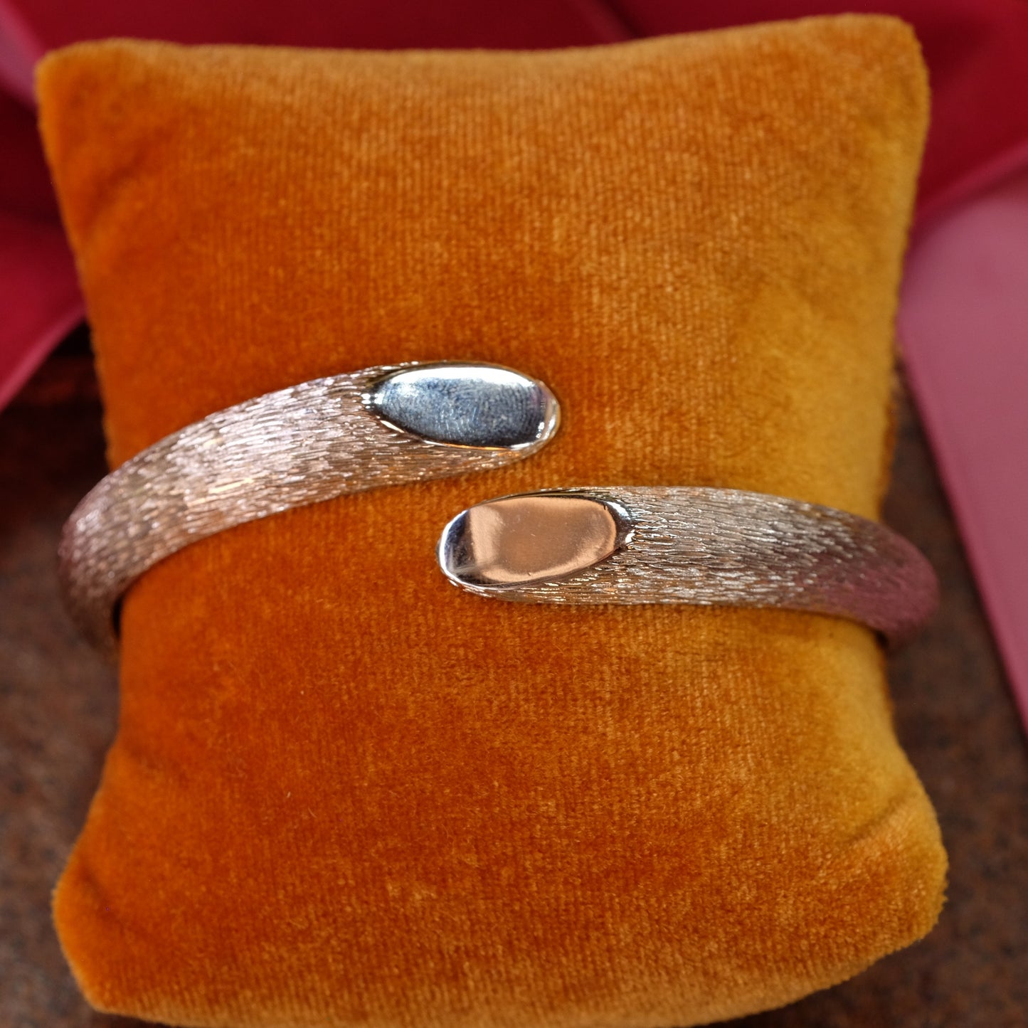 Vintage Trifari Silver Tone Bangle 1970s