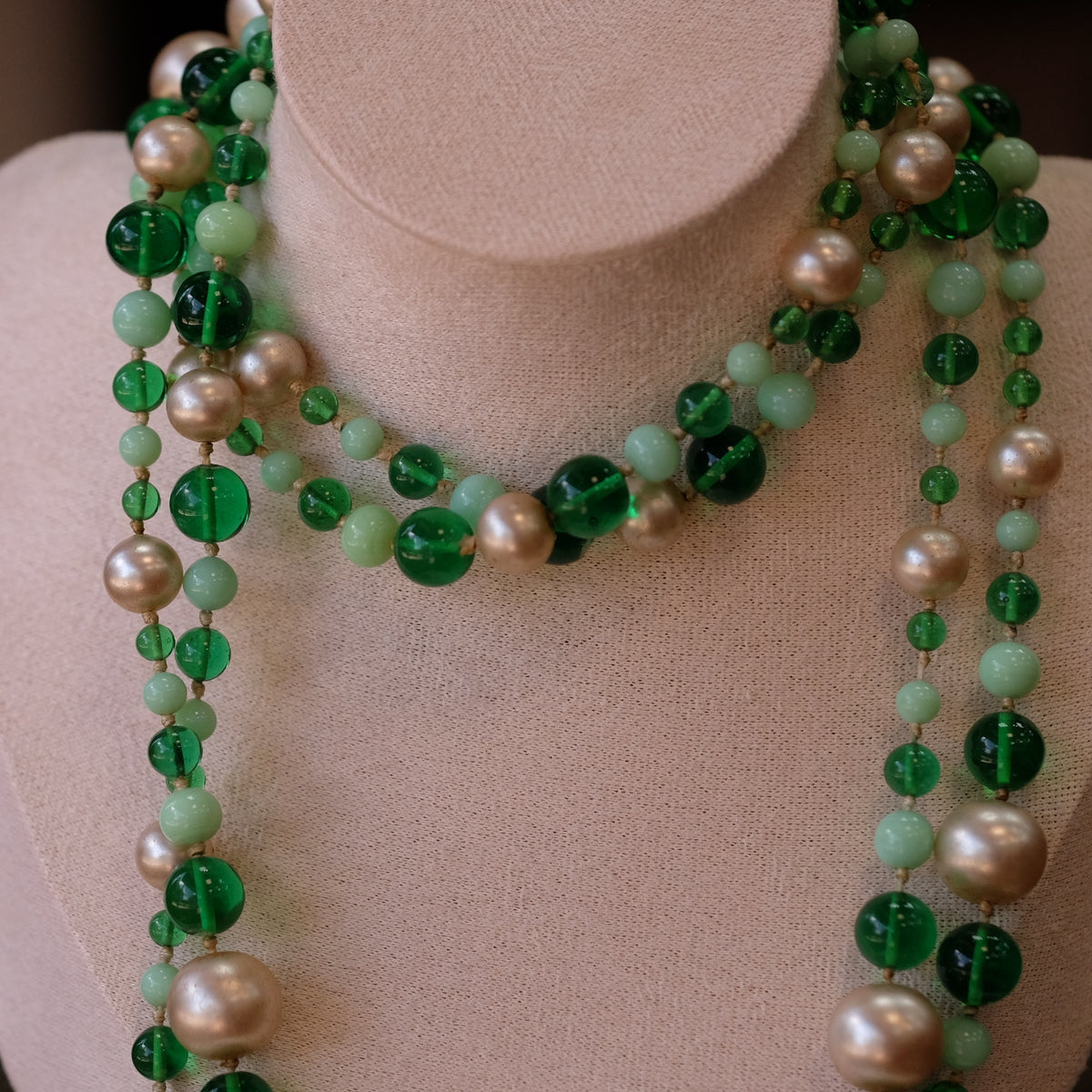 Art Deco Green Glass Flapper Beads 1930s