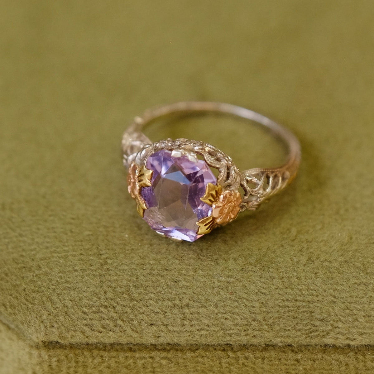 14K Gold Three color Amethyst Ring