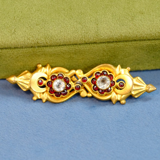 Victorian Bar brooch with Glass Rhinestones