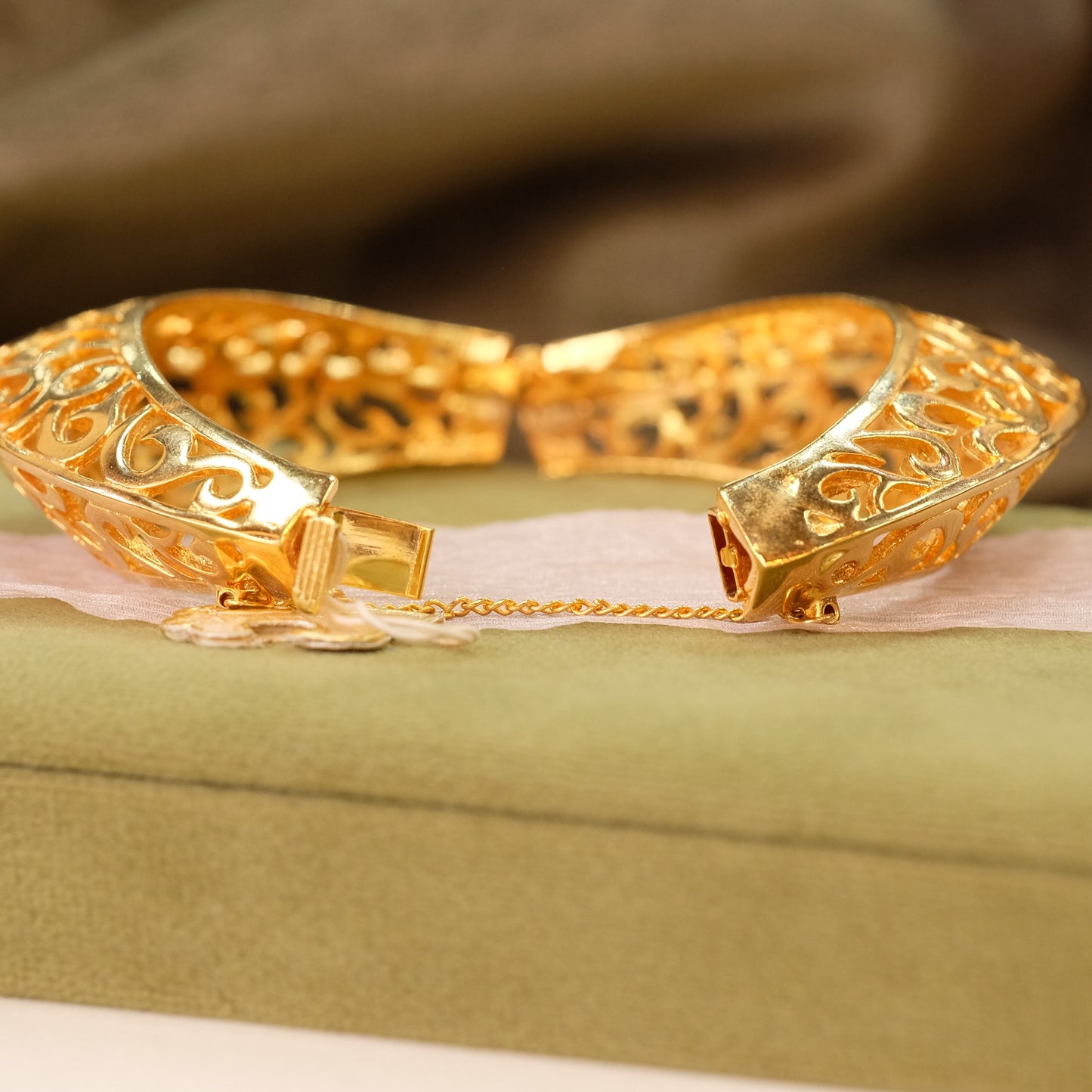 Vendome Bangle with Original Tag 1960s