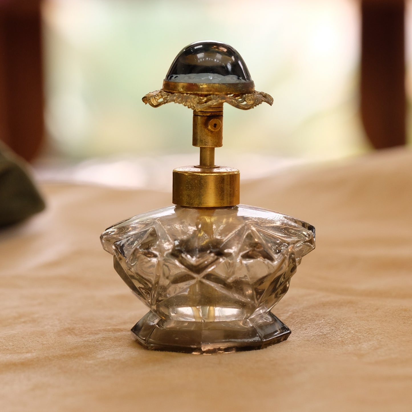 I.W. Rice and Co made in Japan Perfume Bottle