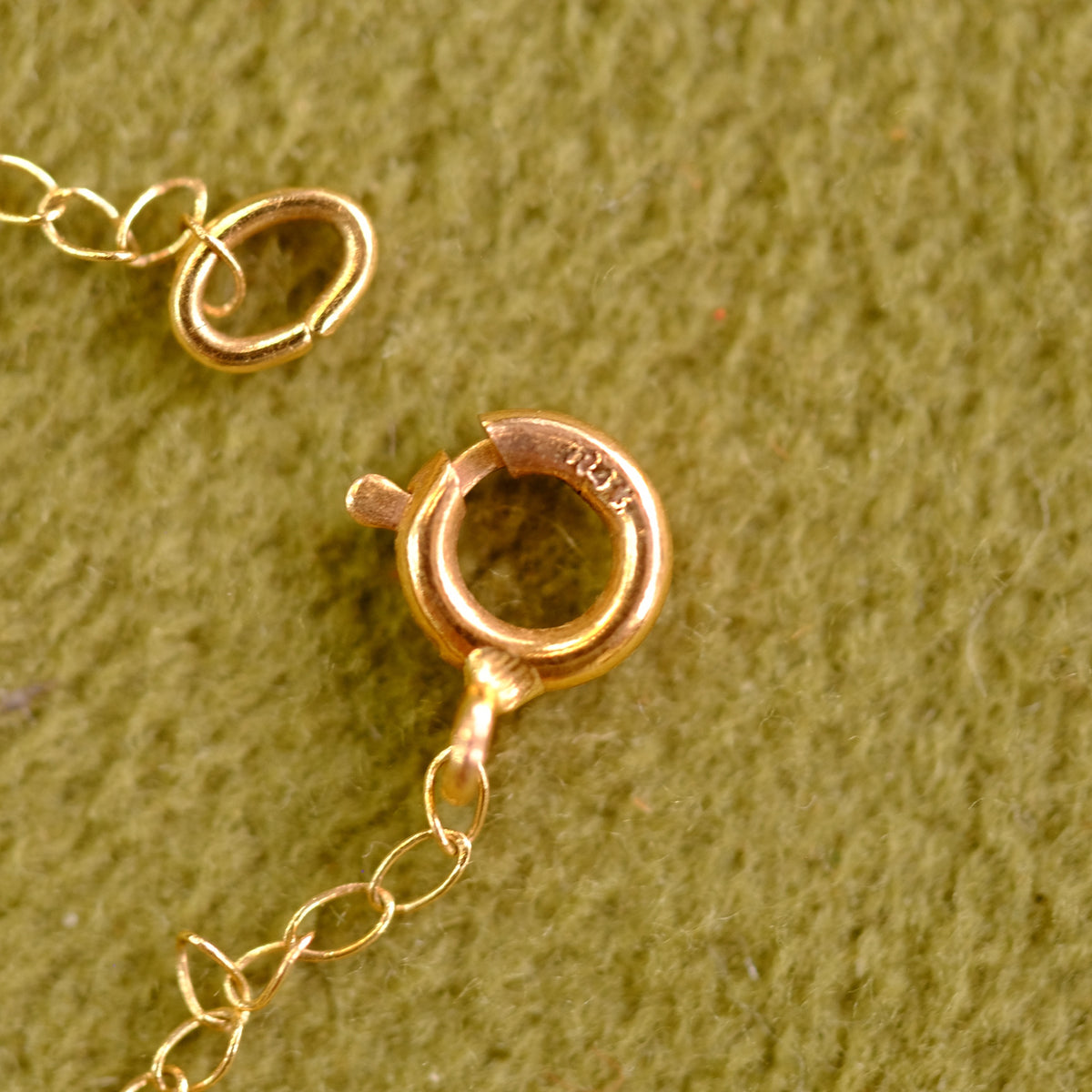 14K Yellow gold Diamond Seed Pearl Lavalier