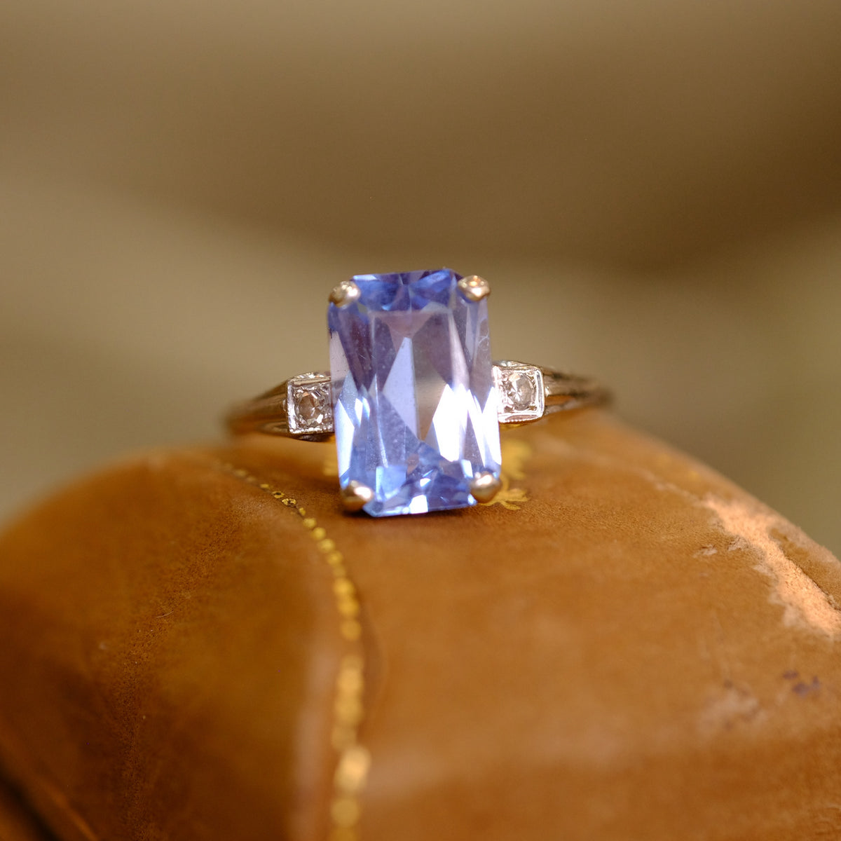 14K White Gold Aquamarine and Diamond Ring