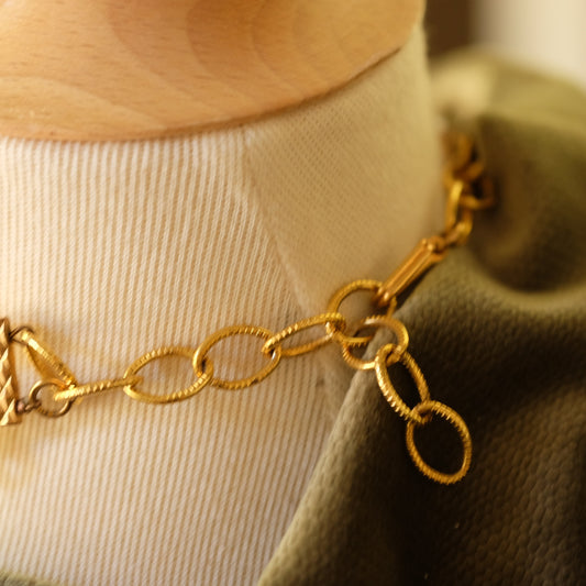 Vintage Lucite MCM Dangle Necklace 1960s