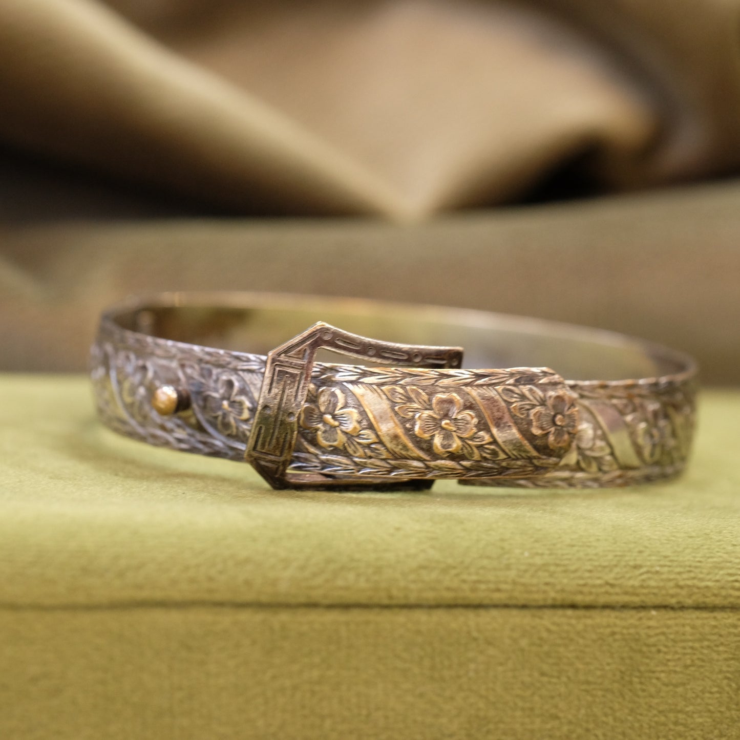 Victorian Silver Buckle Bangle