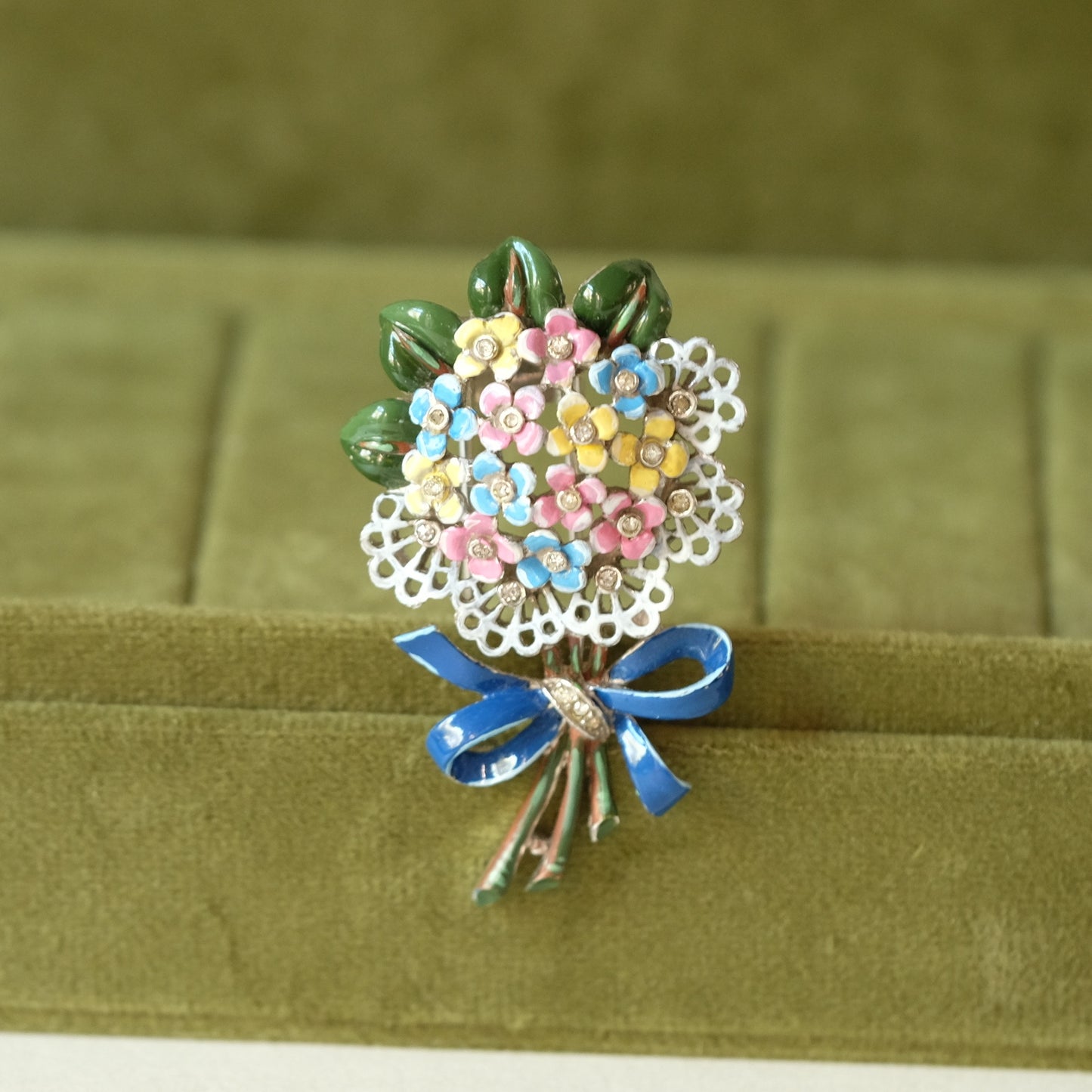 Vintage Trifari Enamel Bouquet Dress Clip 1940s