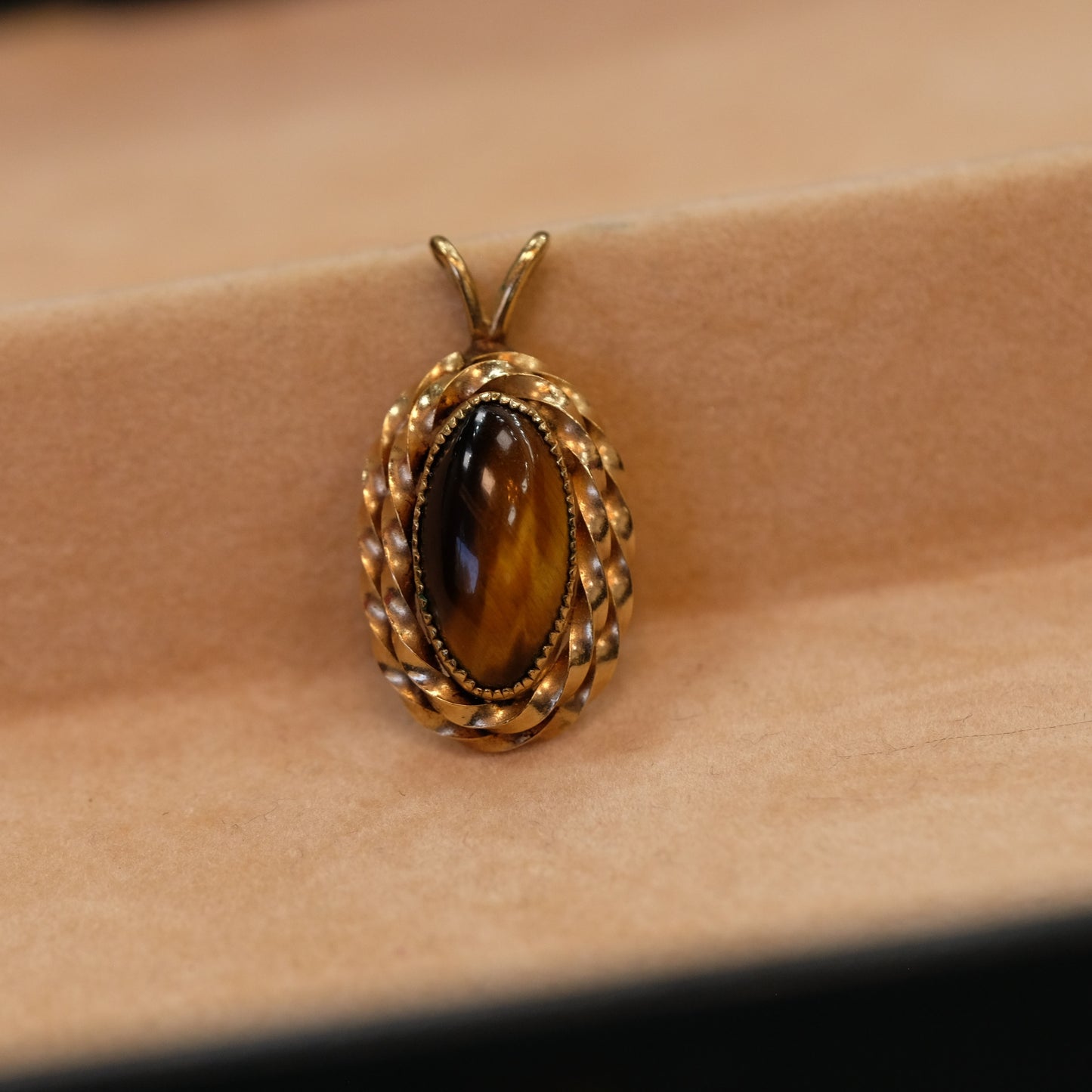 Tiger Eye Pendant 14k Gold-Filled